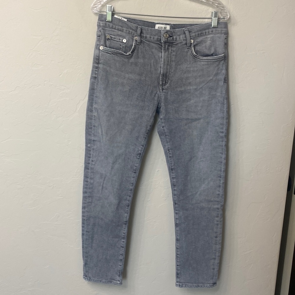 AGOLDE Toni mid rise strait leg grey jeans size 29. Flaw